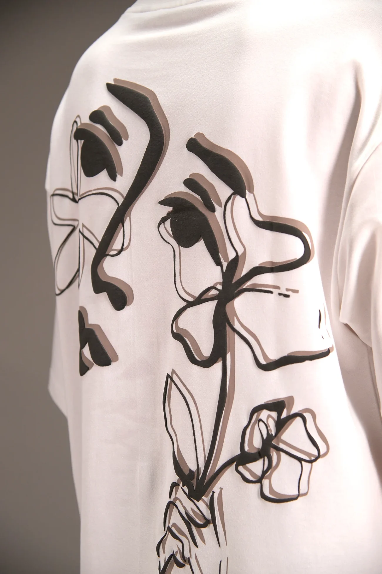 The Artist Tee - Image 5